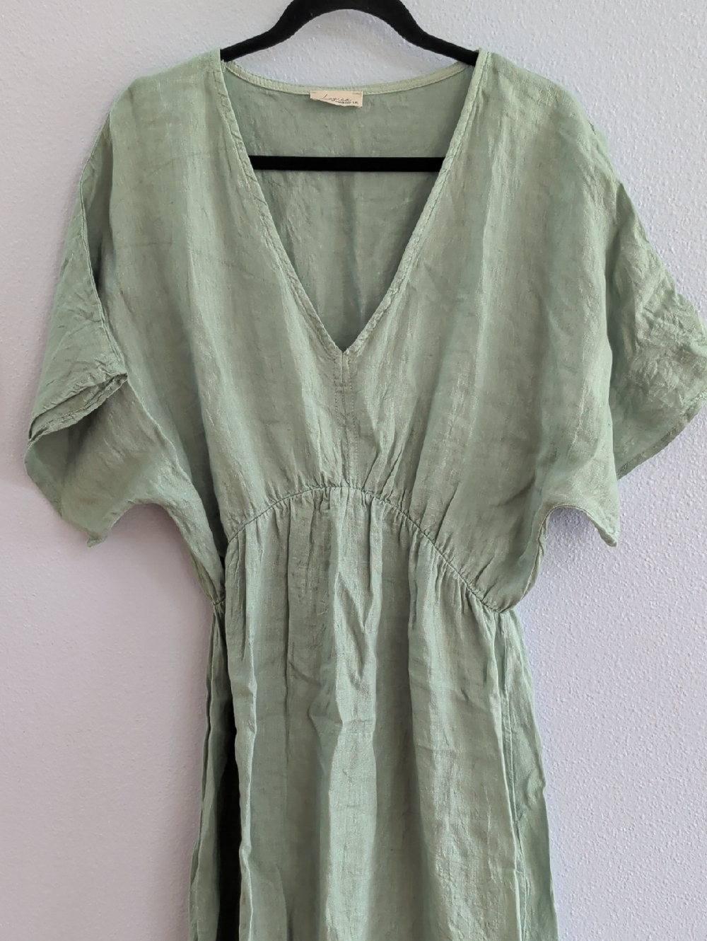 Logica Light Sage Green V-Neck Linen Italy Maxi Dress - Picture 2 of 8